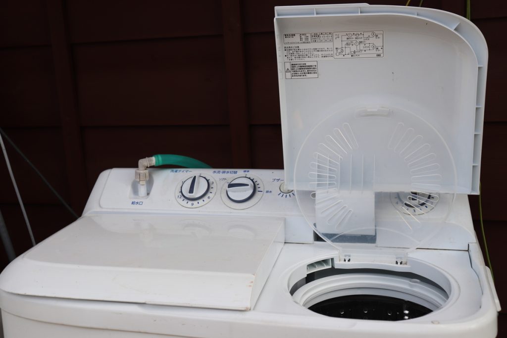 I-28【ご来店頂ける方限定】HITACHIの2槽式洗濯機です - 生活家電