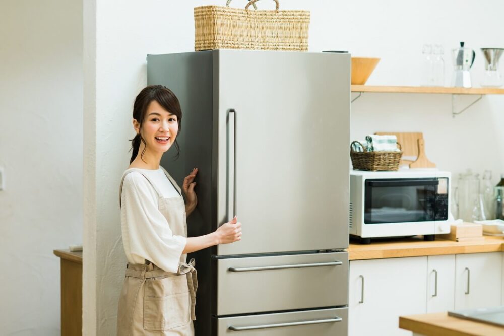 一人暮らしにおすすめのおしゃれな冷蔵庫を紹介！相場やサイズも詳しく