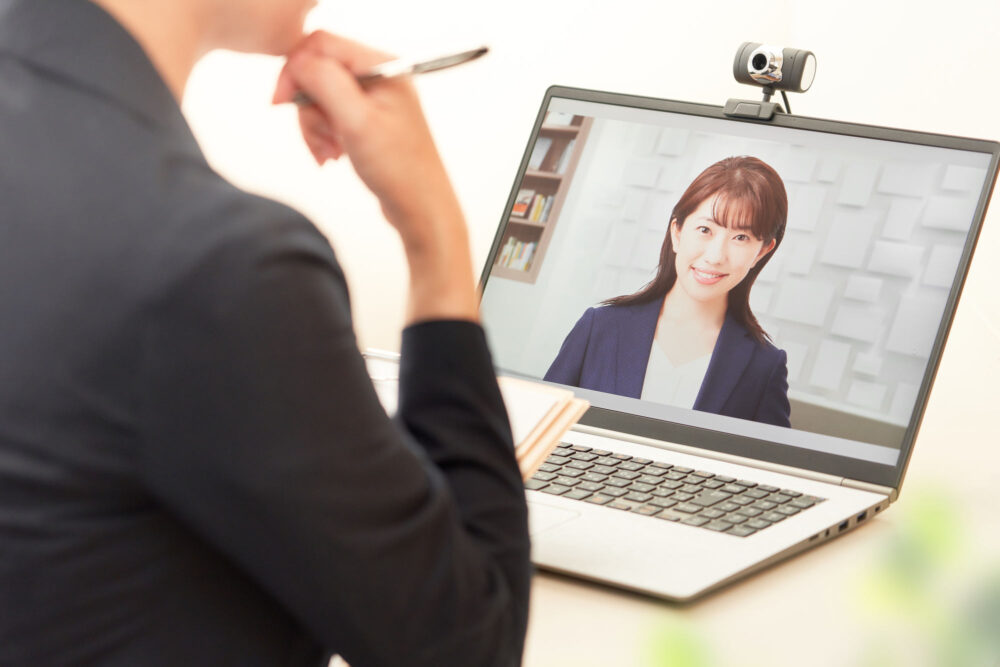 大きめの液晶｜持ち運びやすいおすすめモバイルノートパソコン