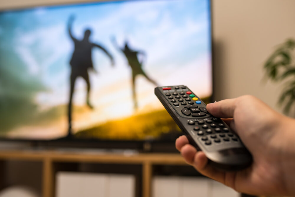 中古テレビの落とし穴: 購入を避けるべき理由と安全な選び方
